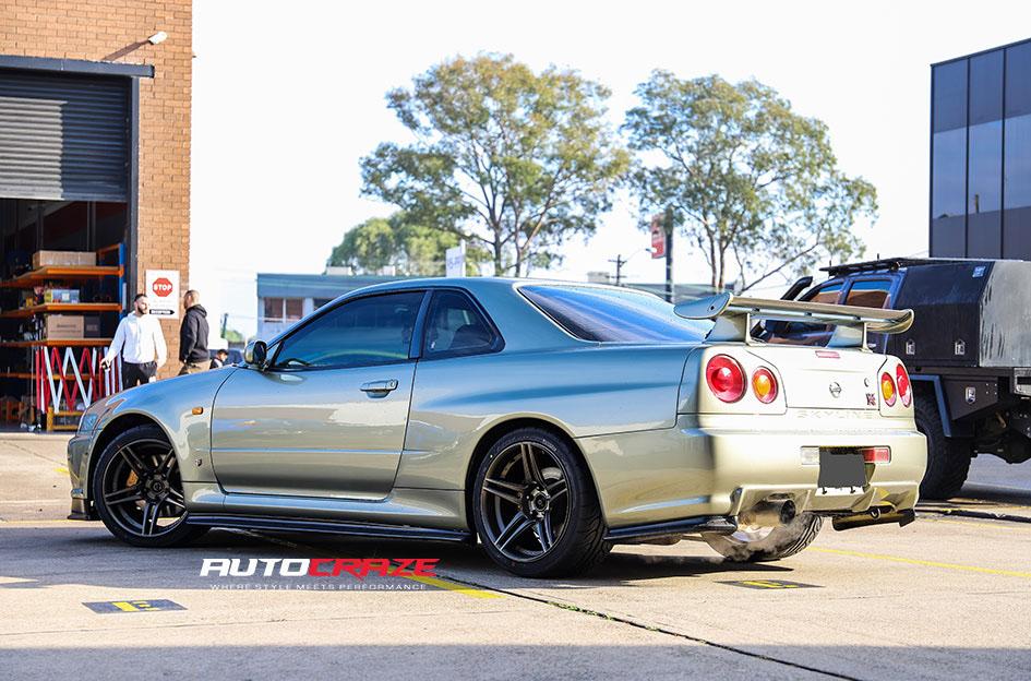 NISSAN SKYLINE R34 CC03R BRONZE